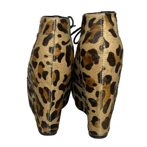 Steve Maddie Annnie 9.5 leopard wedge booties tan black - Picture 3 of 7